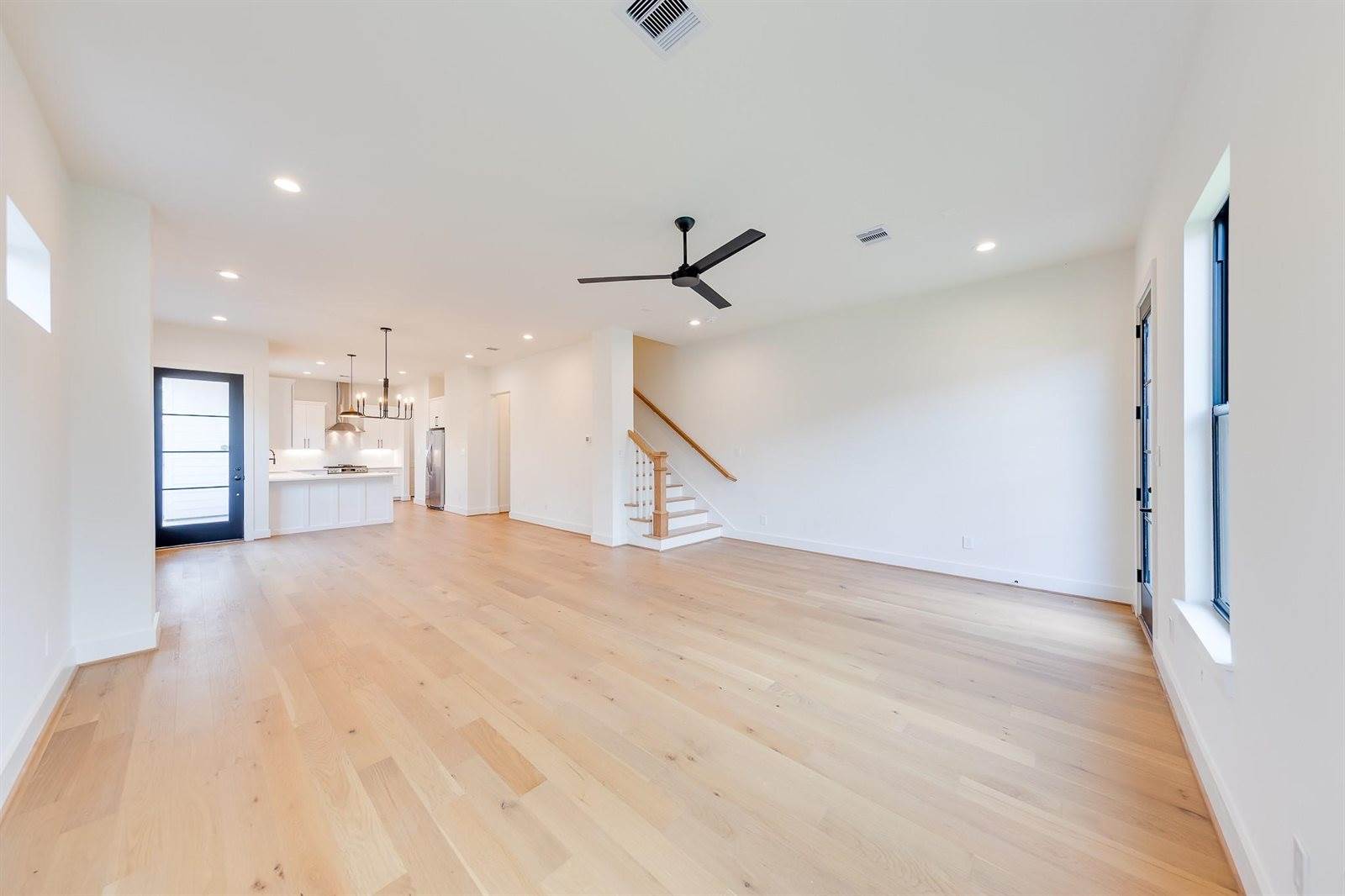 5709 Gano Street, Houston, TX 77009