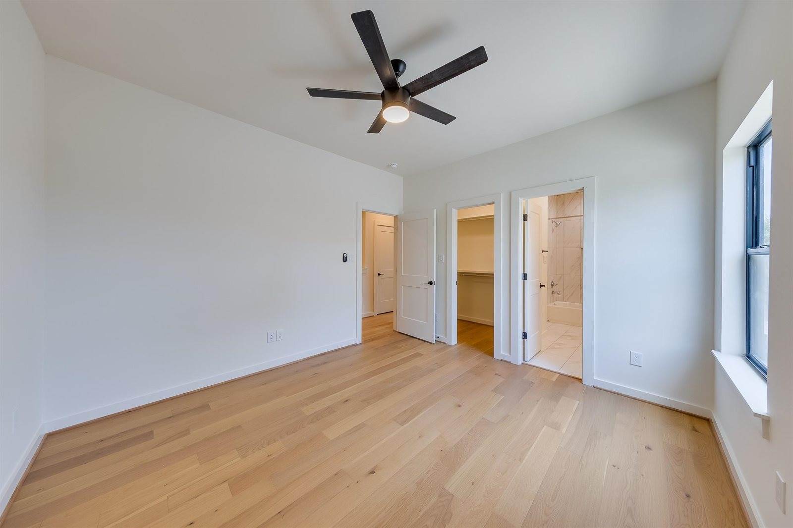 5709 Gano Street, Houston, TX 77009