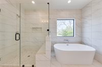 5709 Gano Street, Houston, TX 77009