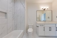 5709 Gano Street, Houston, TX 77009