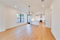 5709 Gano Street, Houston, TX 77009