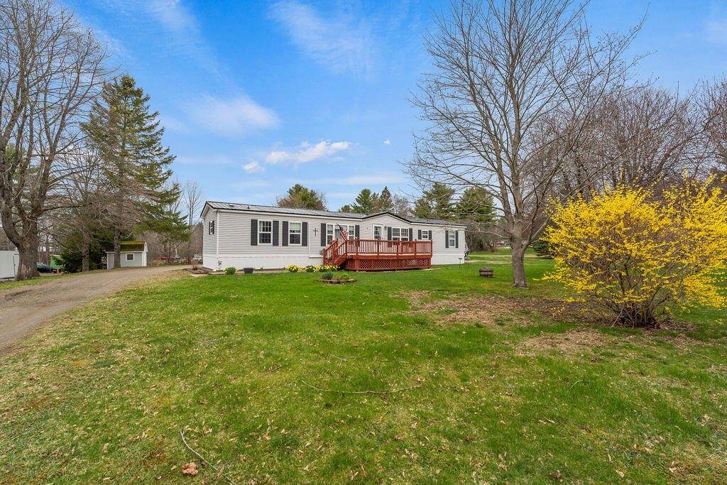 12 Merryman Road, Glenburn, ME 04401