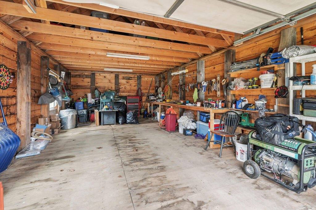 12 Merryman Road, Glenburn, ME 04401