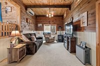 12 Merryman Road, Glenburn, ME 04401