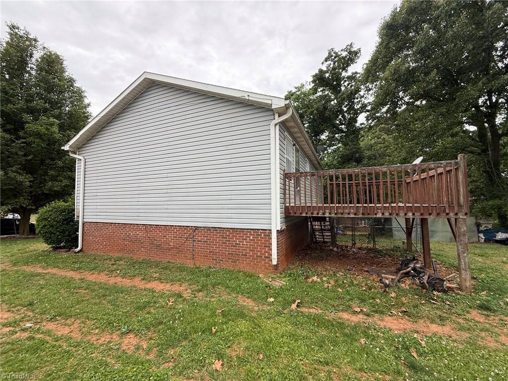 2201 23rd Street, Winston-Salem, NC 27105