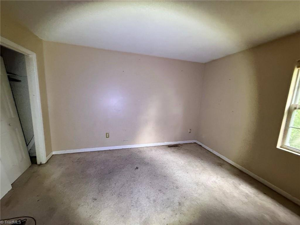 2201 23rd Street, Winston-Salem, NC 27105