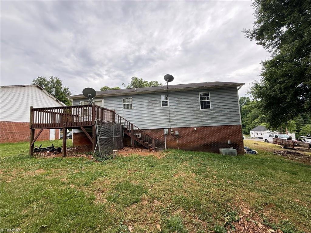 2201 23rd Street, Winston-Salem, NC 27105