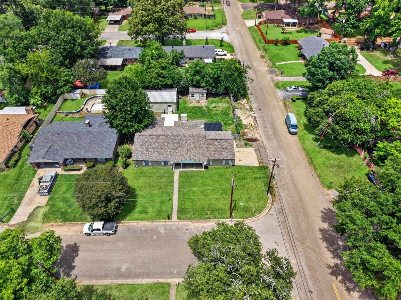 1 Tanglewood Court, Longview, TX 75604