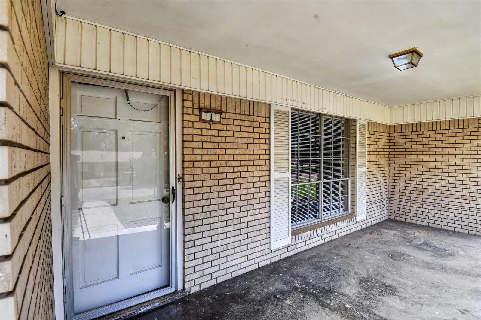 1 Tanglewood Court, Longview, TX 75604