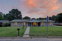 1 Tanglewood Court, Longview, TX 75604