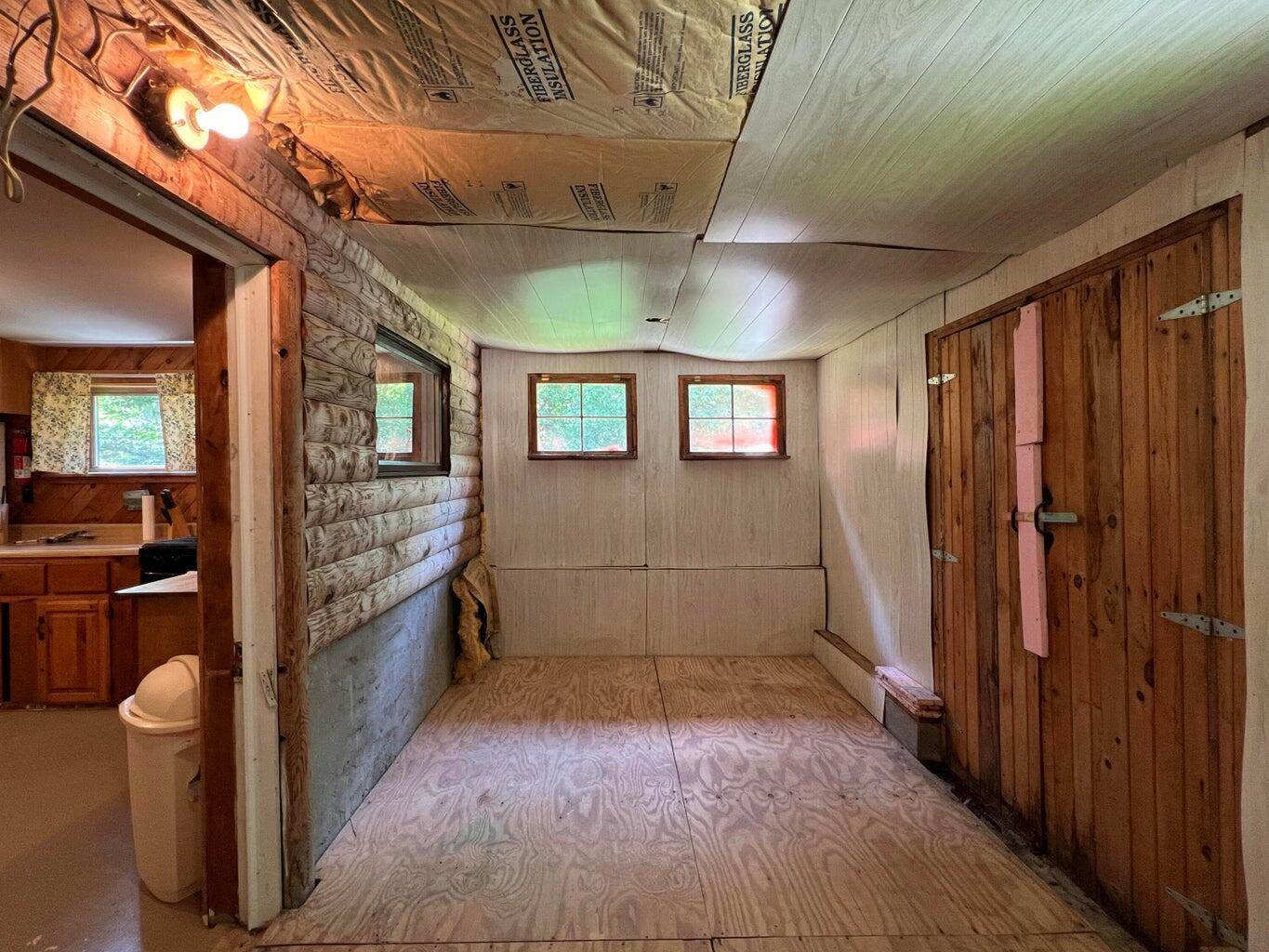7 Peterson Road, Bowerbank, ME 04426