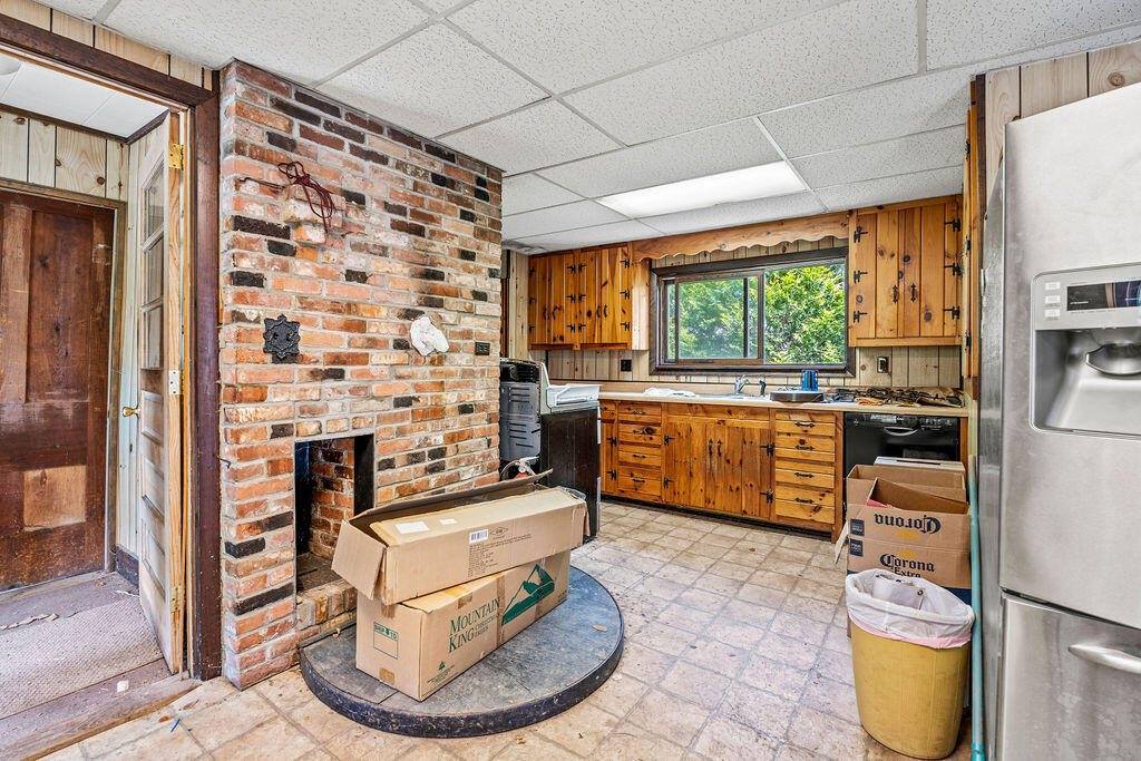 26 Lincoln Street, Dover-Foxcroft, ME 04426