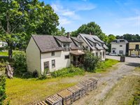 26 Lincoln Street, Dover-Foxcroft, ME 04426