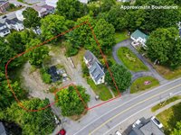 26 Lincoln Street, Dover-Foxcroft, ME 04426
