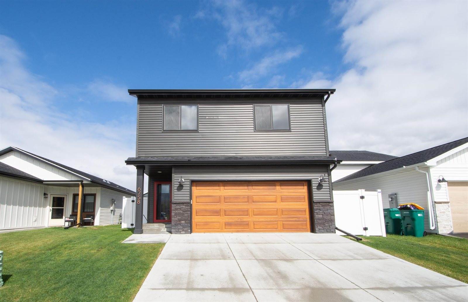 6758 68th Street South, Horace, ND 58047
