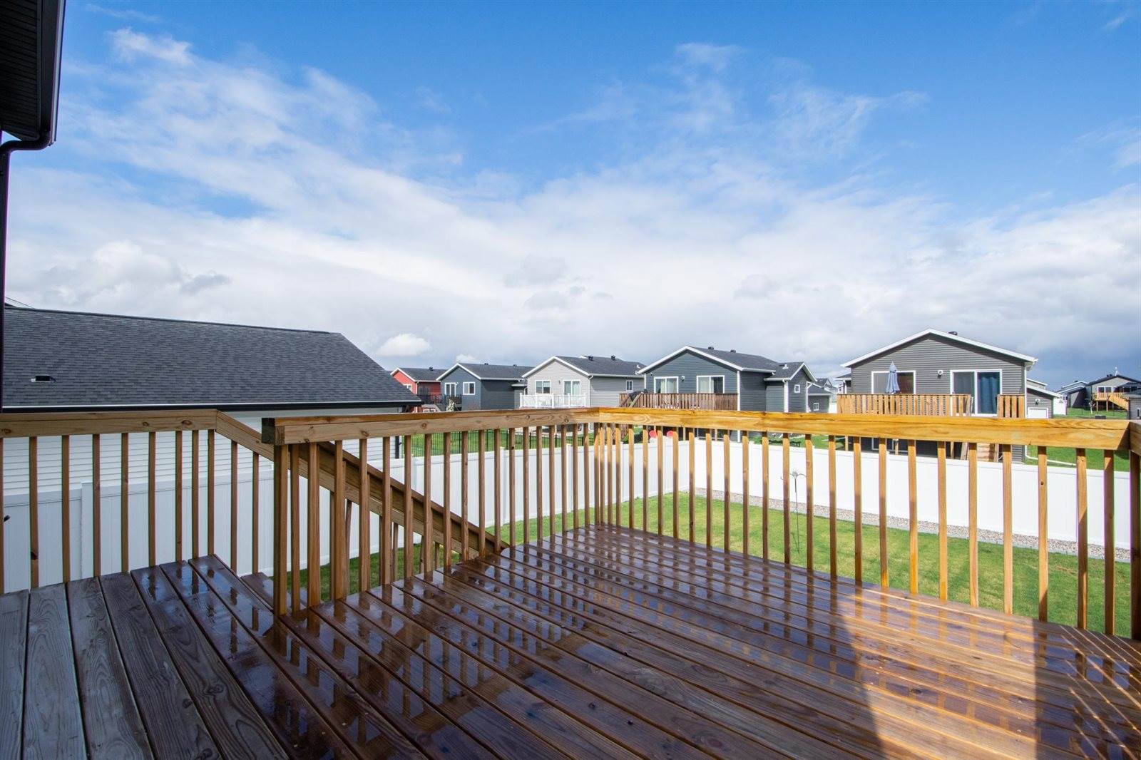 6758 68th Street South, Horace, ND 58047
