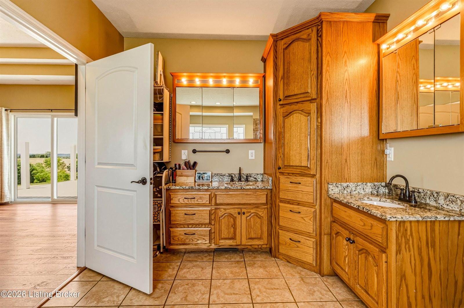 2366 East Highway 86, Irvington, KY 40146