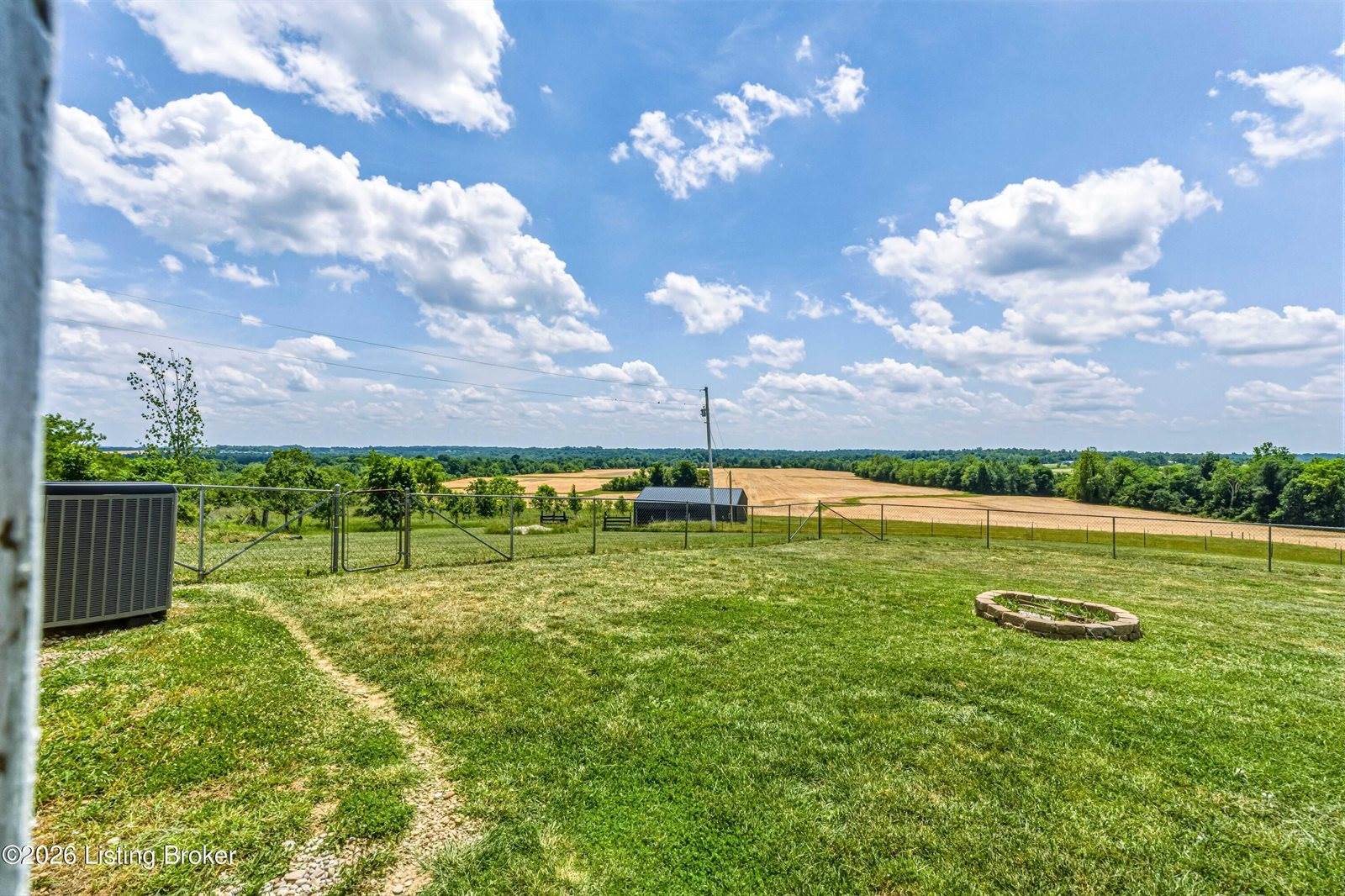 2366 East Highway 86, Irvington, KY 40146