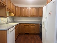 530 S 5th St, Akron, IA 51001