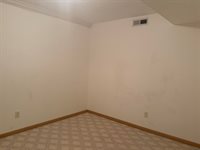 530 S 5th St, Akron, IA 51001