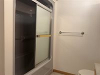 530 S 5th St, Akron, IA 51001