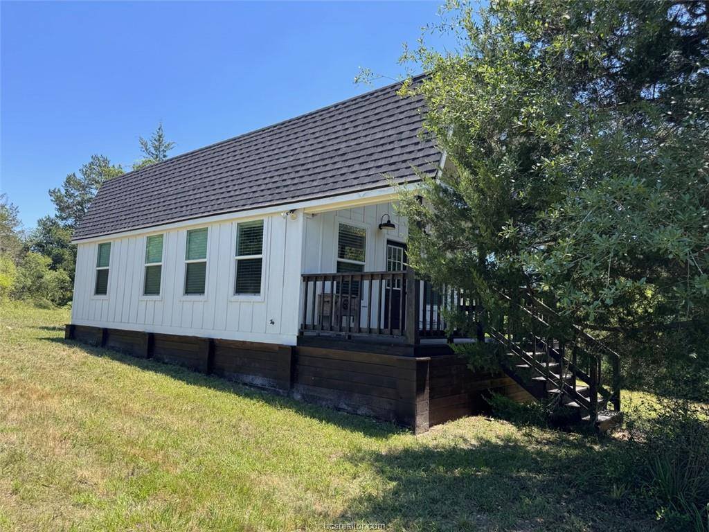 3454 Co Rd 426, Marquez, TX 77865