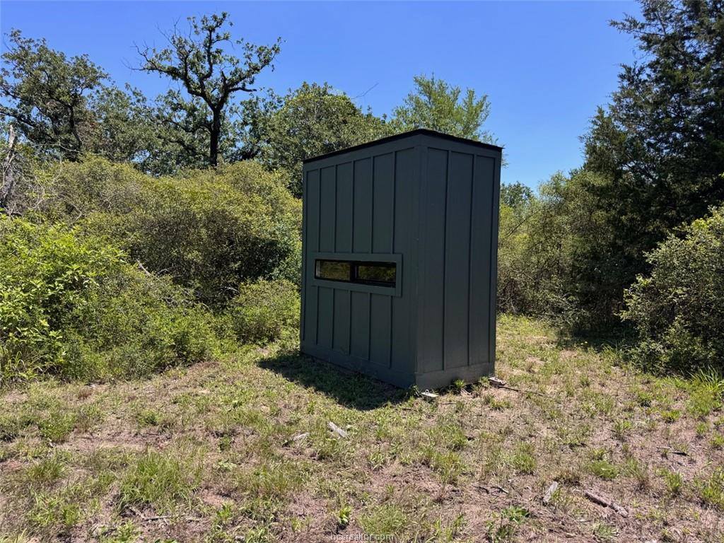3454 Co Rd 426, Marquez, TX 77865