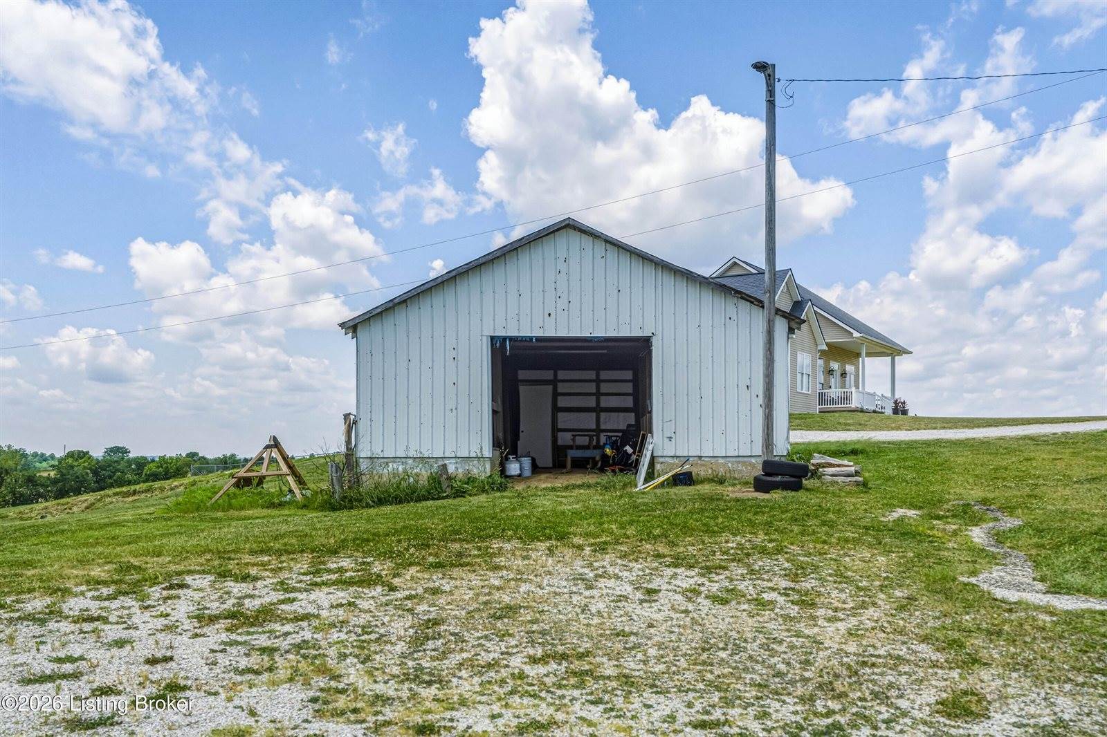 2422 East Highway 86, Irvington, KY 40146