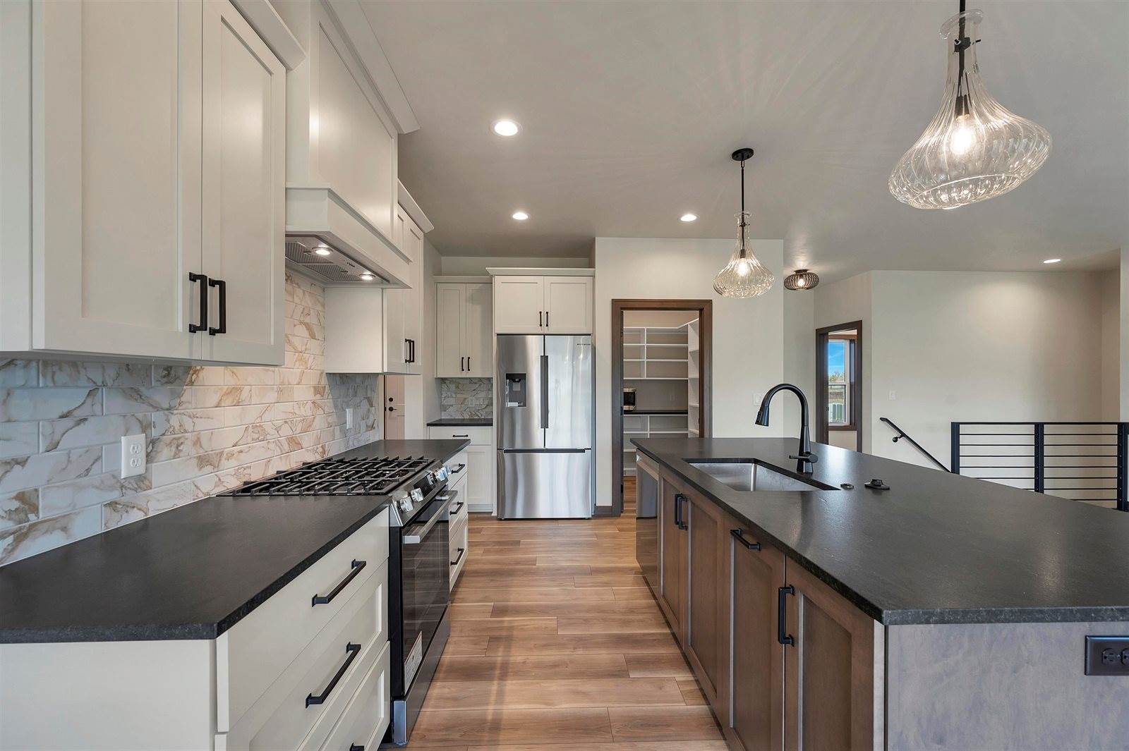2871 Stelor Drive, Green Bay, WI 54311