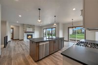 2871 Stelor Drive, Green Bay, WI 54311