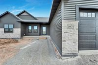 2871 Stelor Drive, Green Bay, WI 54311