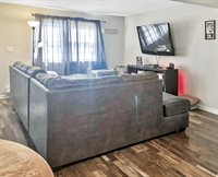 221 Jackson St, Sullivan, IN 47885