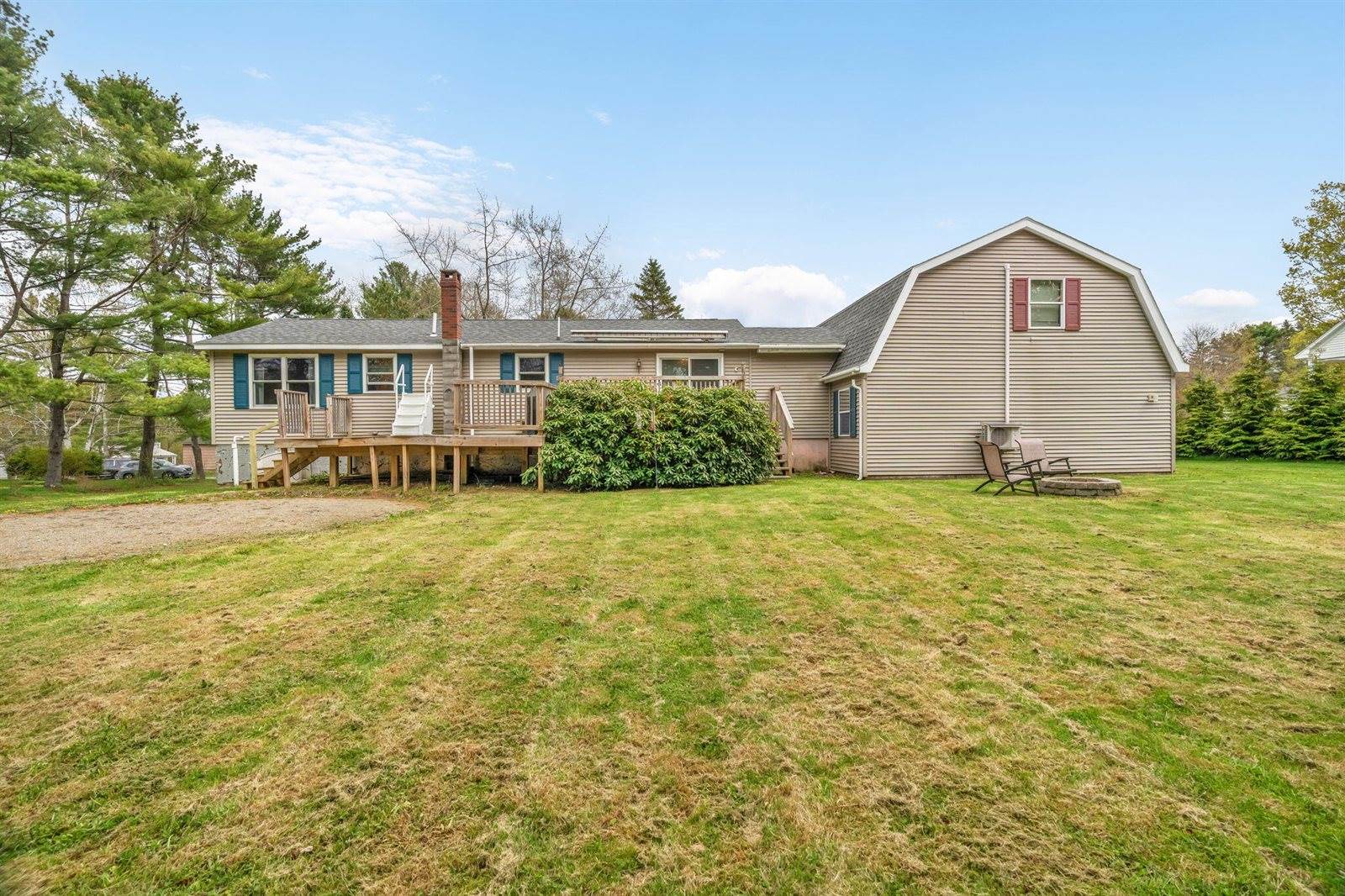 6 Coolidge Avenue, Hampden, ME 04444