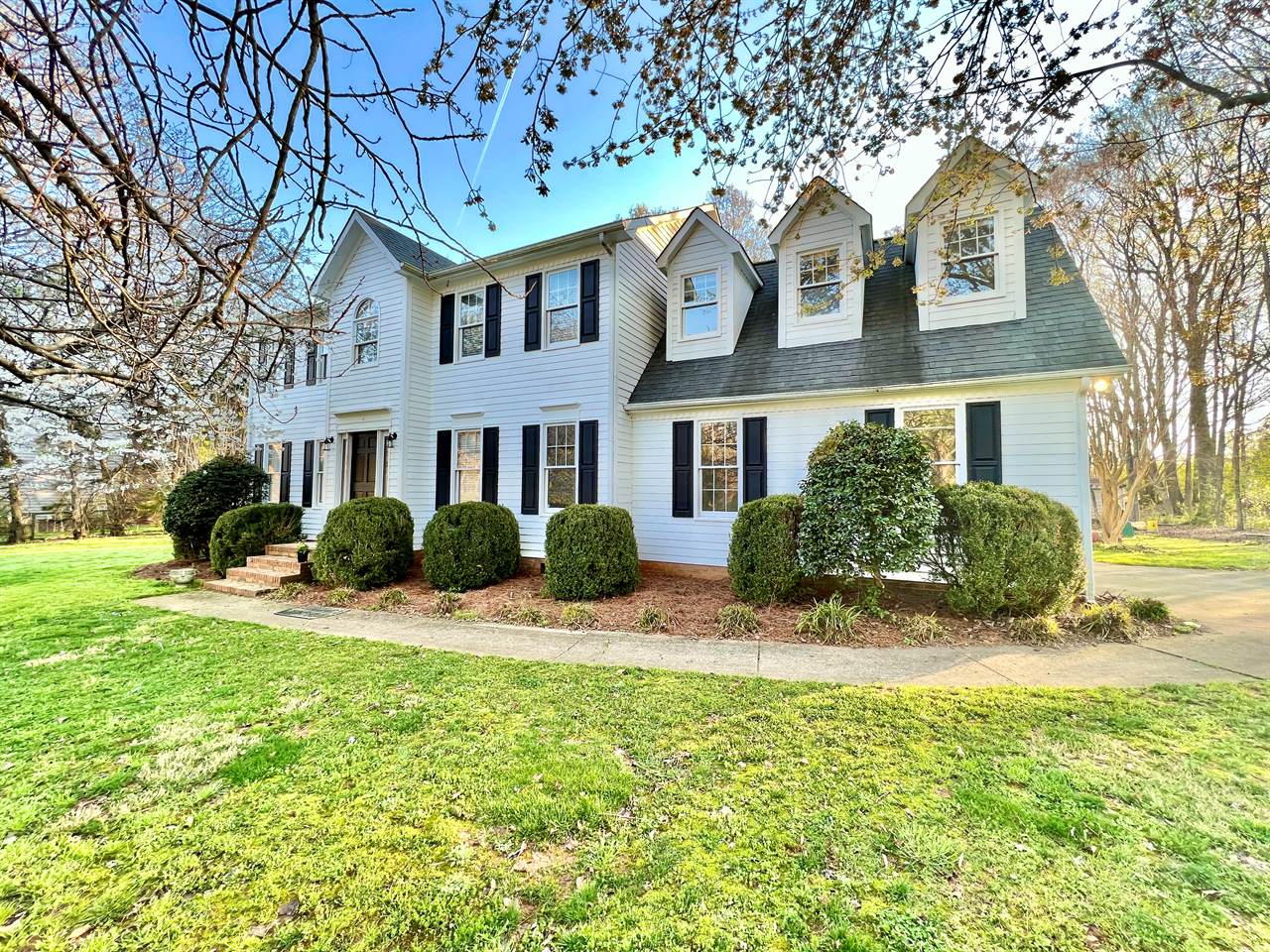 148 Steeple Chase Circle, Waxhaw, NC 28173