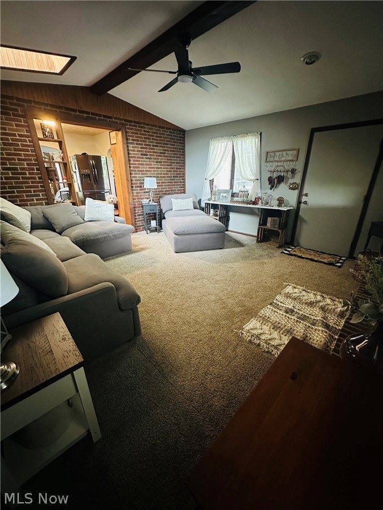 5966 Fairdale Drive, Cambridge, OH 43725