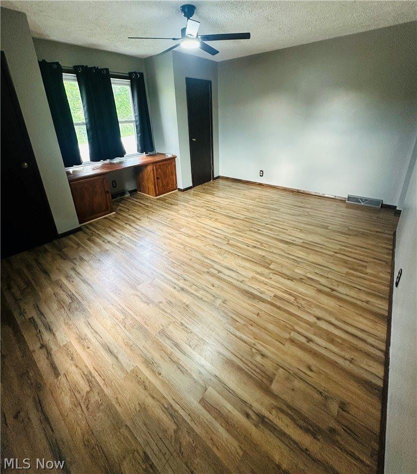 5966 Fairdale Drive, Cambridge, OH 43725