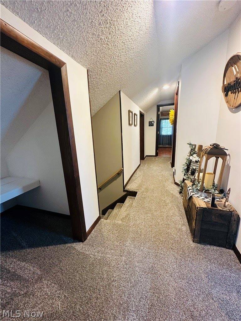 5966 Fairdale Drive, Cambridge, OH 43725