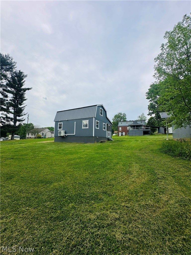 5966 Fairdale Drive, Cambridge, OH 43725
