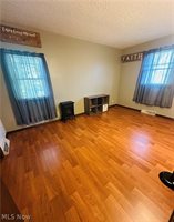 5966 Fairdale Drive, Cambridge, OH 43725