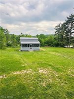 5966 Fairdale Drive, Cambridge, OH 43725