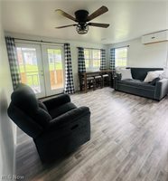 5966 Fairdale Drive, Cambridge, OH 43725