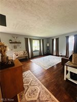 5966 Fairdale Drive, Cambridge, OH 43725