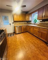 5966 Fairdale Drive, Cambridge, OH 43725