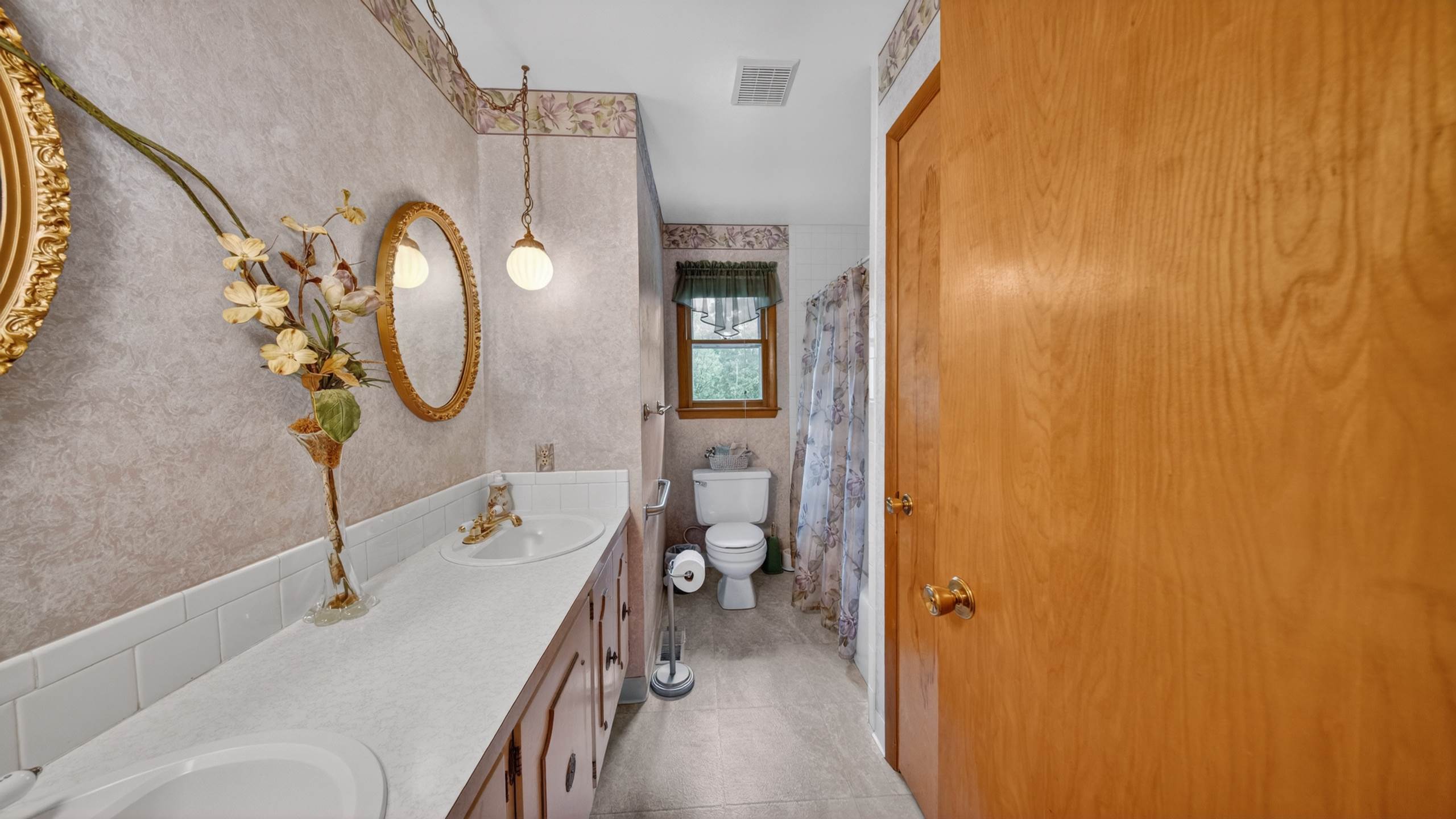 472 Fairoaks Blvd, Mansfield, OH 44907