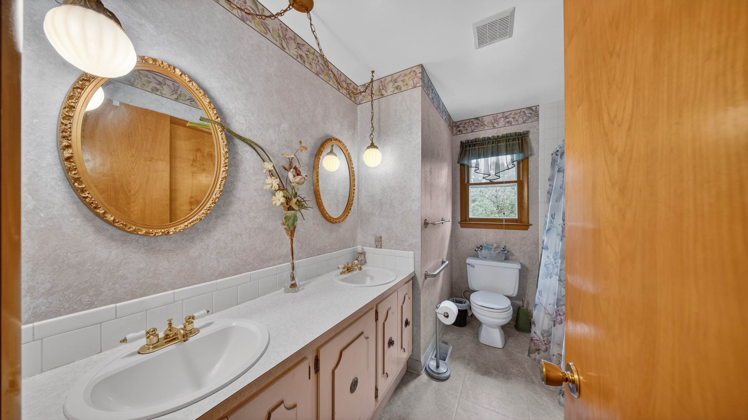 472 Fairoaks Blvd, Mansfield, OH 44907