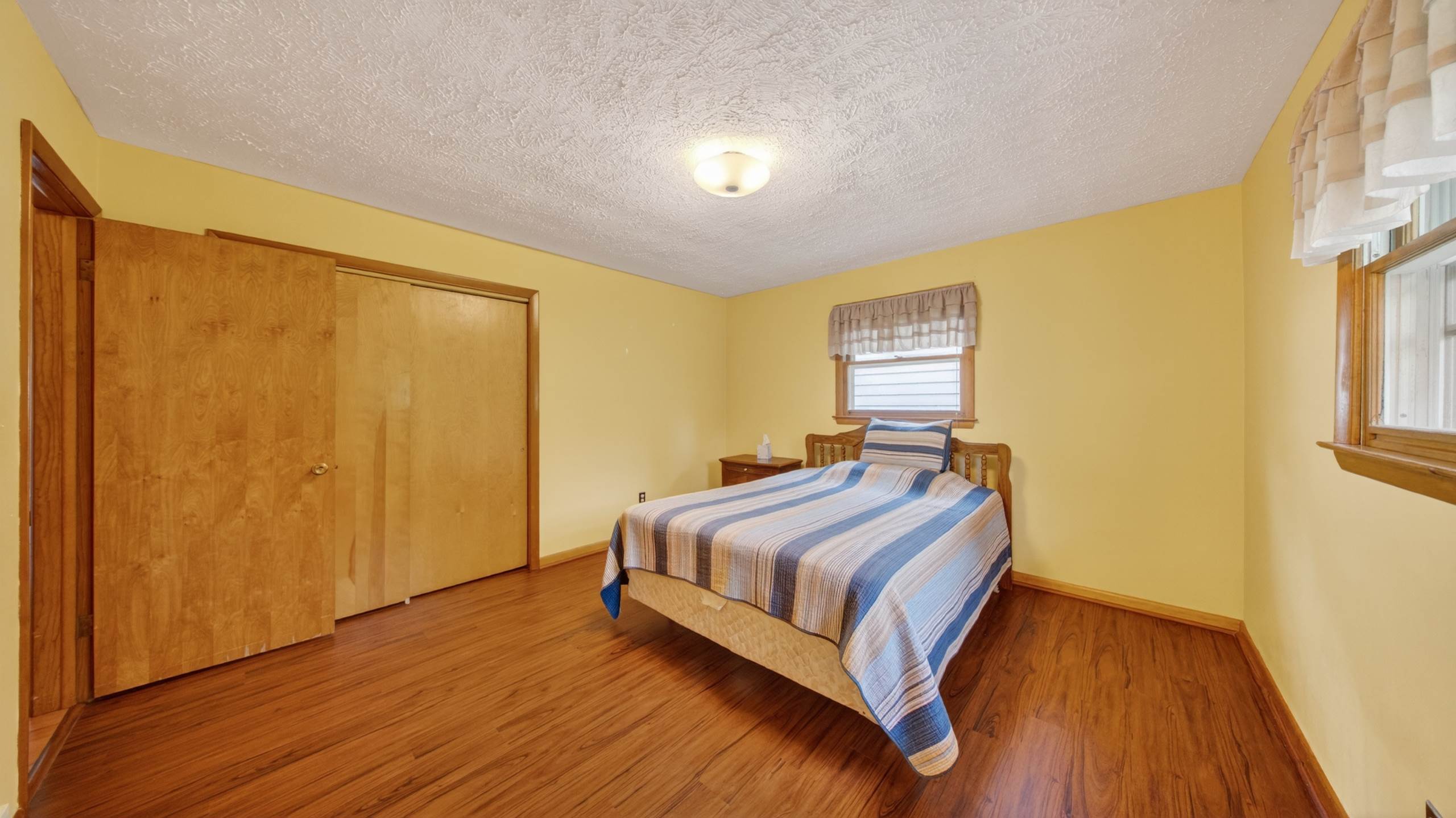 472 Fairoaks Blvd, Mansfield, OH 44907