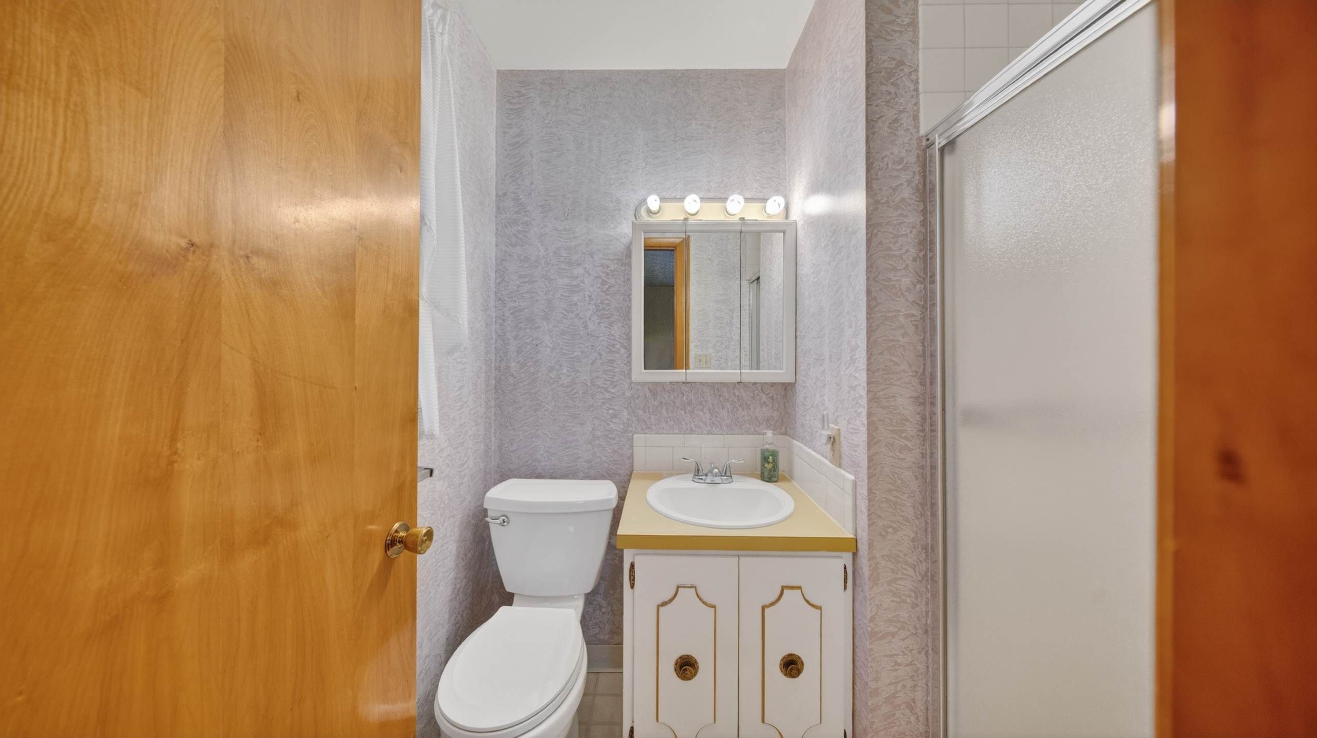 472 Fairoaks Blvd, Mansfield, OH 44907