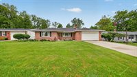 472 Fairoaks Blvd, Mansfield, OH 44907
