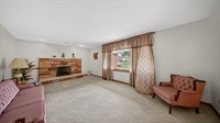 472 Fairoaks Blvd, Mansfield, OH 44907