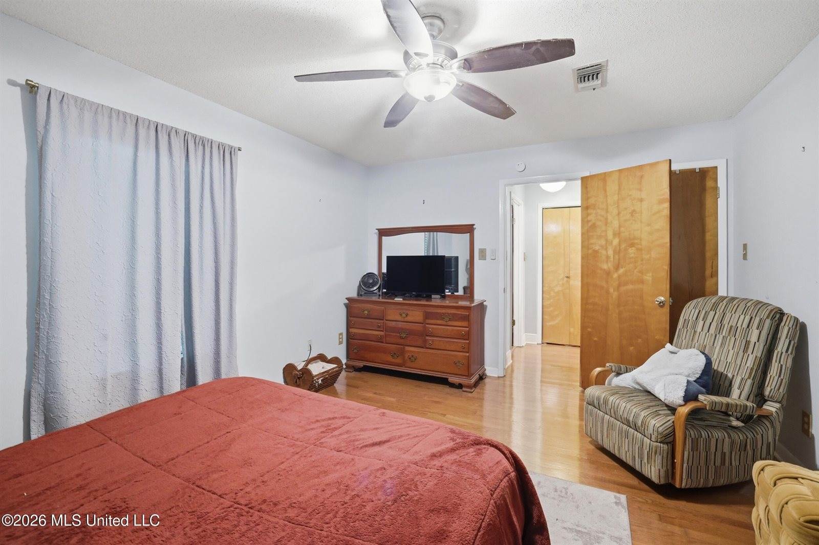 142 Kenmore Avenue, Biloxi, MS 39531